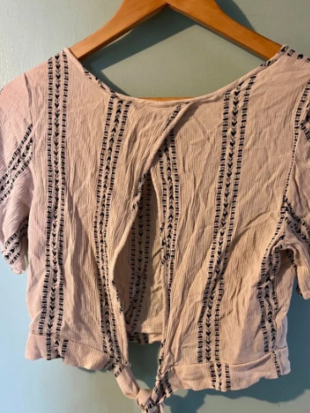 EUC Como Black 100% Rayon Festival Crop Top Blouse Ecru Striped Hearts Small - Picture 3 of 9